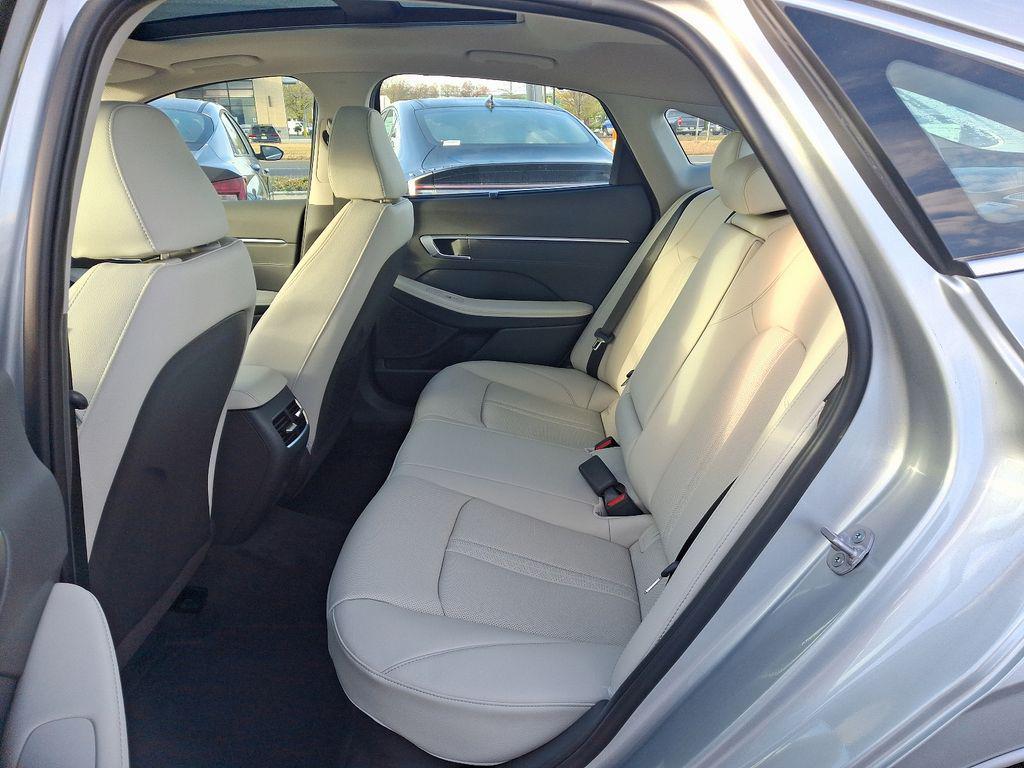 used 2025 Hyundai Sonata Hybrid car, priced at $36,410