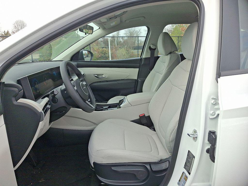 new 2026 Hyundai Tucson car, priced at $33,760