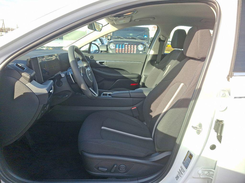 used 2025 Hyundai Sonata car, priced at $25,785