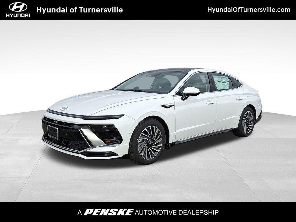 new 2026 Hyundai Sonata Hybrid car, priced at $40,400