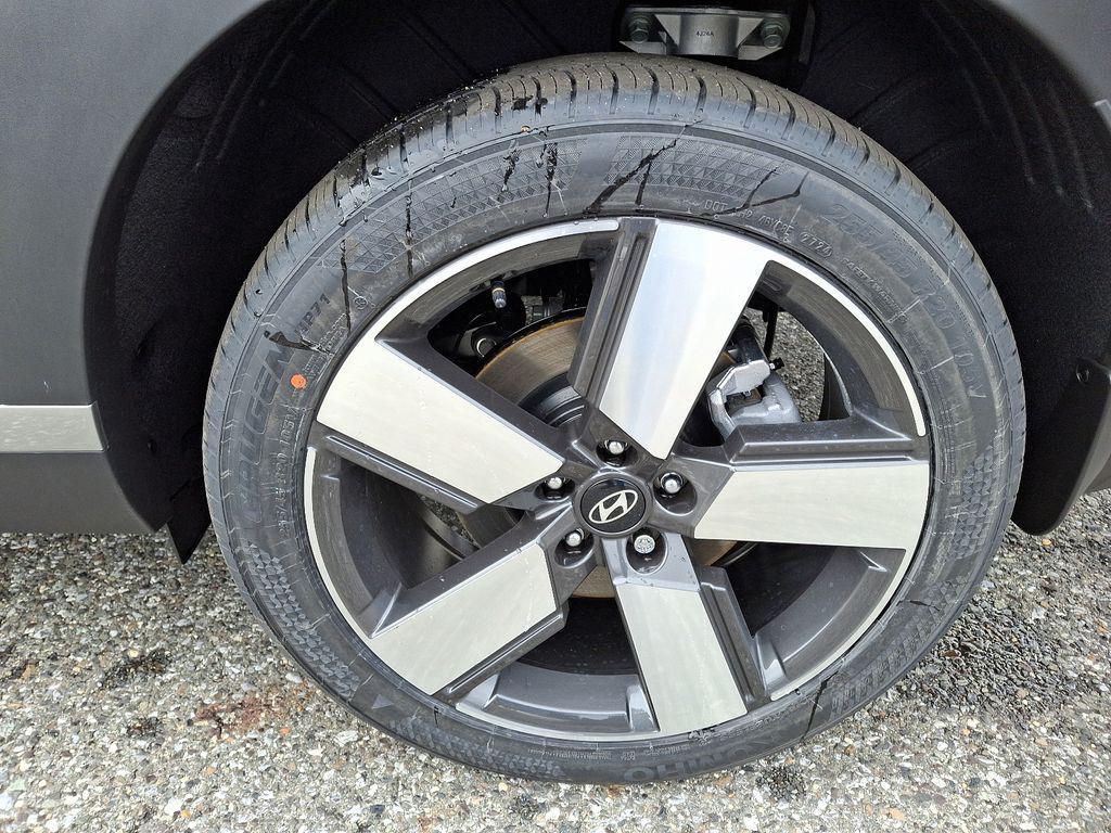 used 2025 Hyundai Santa Fe car, priced at $49,329