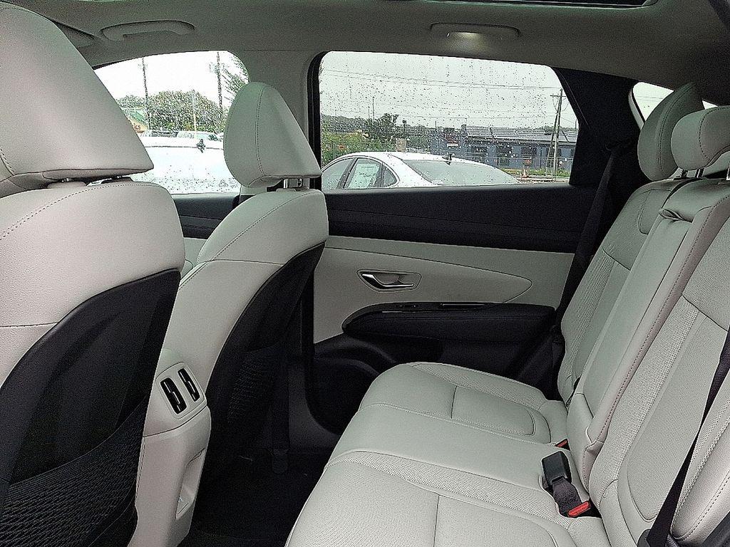 new 2025 Hyundai TUCSON Hybrid car, priced at $43,355