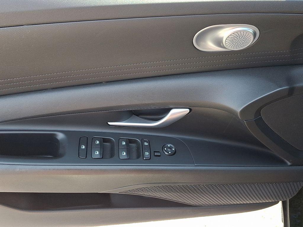 used 2023 Hyundai Elantra car, priced at $20,234