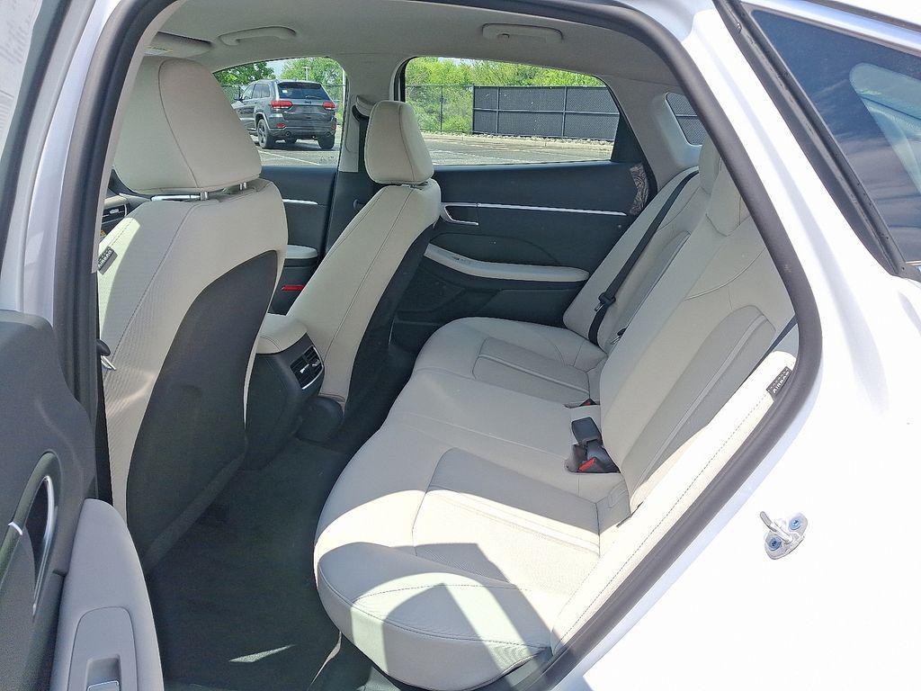 new 2026 Hyundai Sonata Hybrid car, priced at $31,495