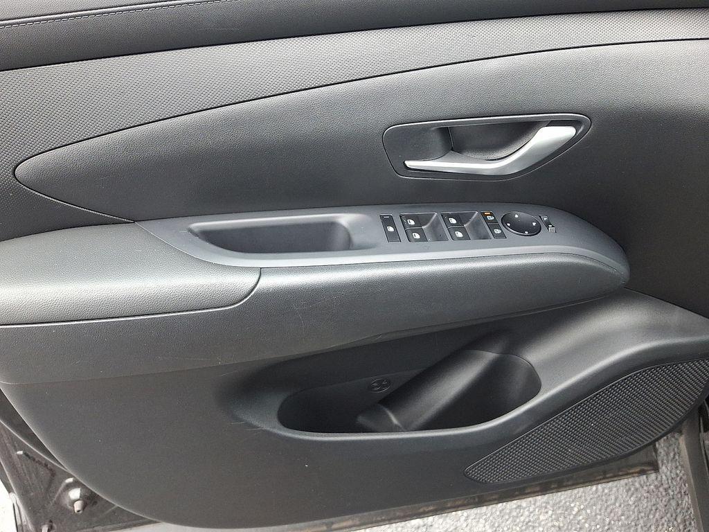 used 2025 Hyundai SANTA CRUZ car, priced at $28,340