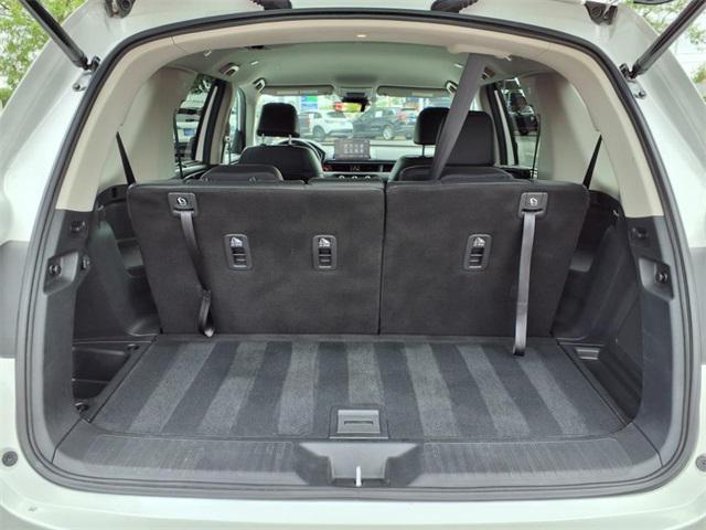 used 2025 Honda Pilot car, priced at $41,980