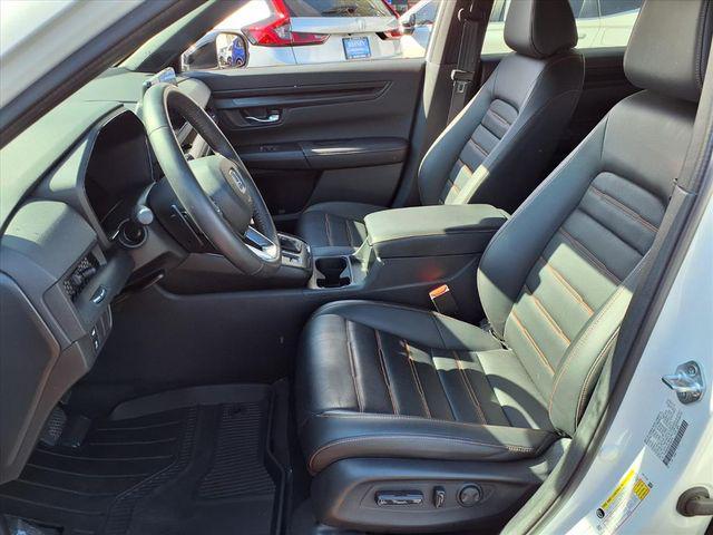 used 2025 Honda CR-V Hybrid car, priced at $36,980
