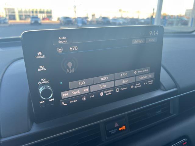 new 2025 Honda Pilot car, priced at $45,995