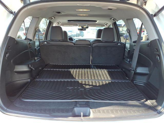 used 2022 Honda Pilot car, priced at $30,980