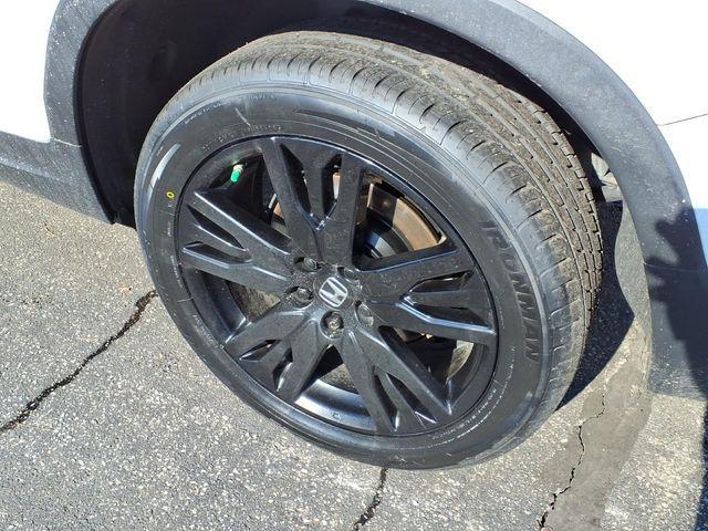 used 2022 Honda Pilot car, priced at $30,980