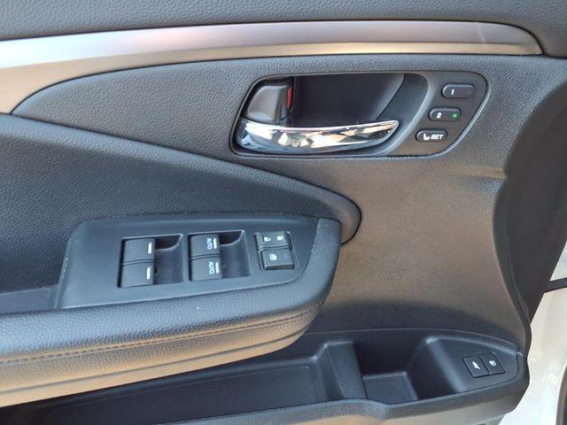 used 2022 Honda Pilot car, priced at $30,980