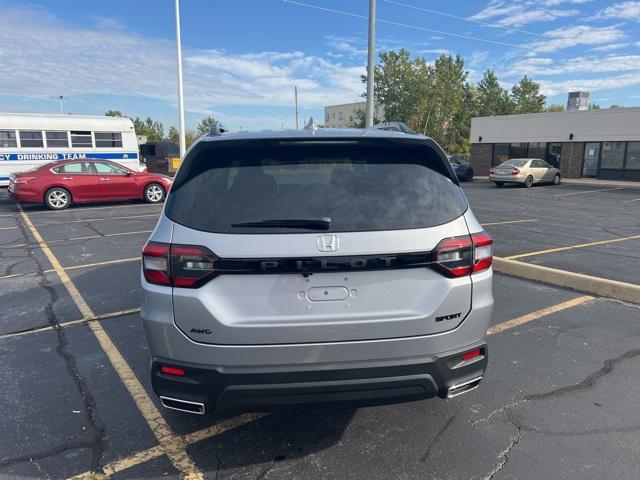 new 2025 Honda Pilot car, priced at $42,978