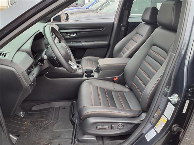 used 2025 Honda CR-V Hybrid car, priced at $37,980