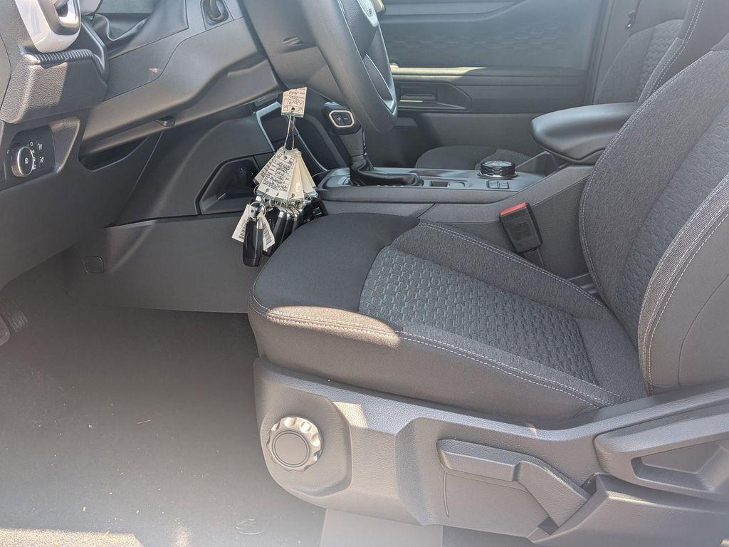 new 2025 Ford Ranger car, priced at $39,850