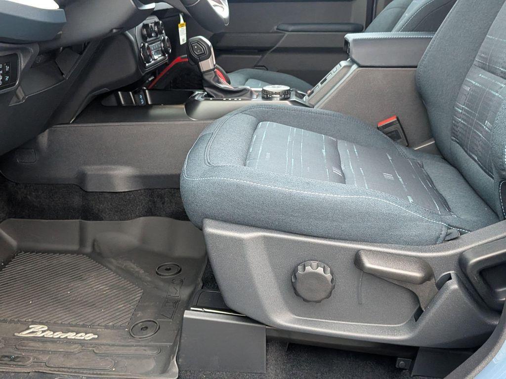 new 2025 Ford Bronco car, priced at $57,392