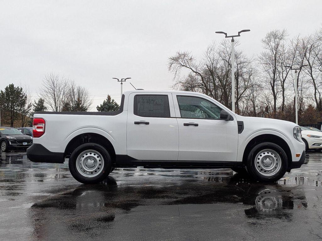 new 2025 Ford Maverick car, priced at $31,333