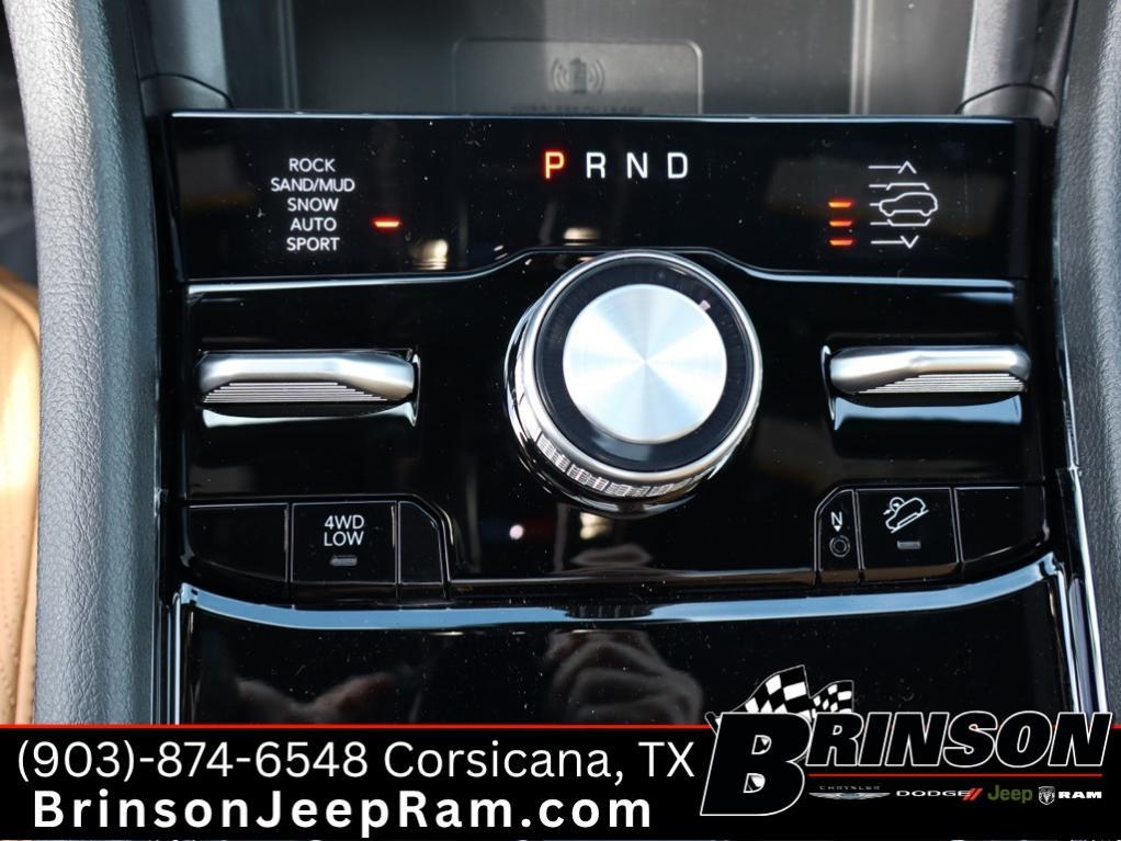 new 2025 Jeep Grand Cherokee car, priced at $54,747