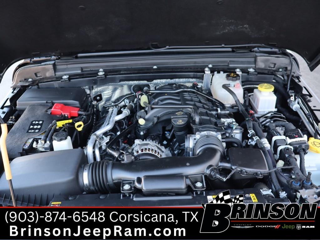 used 2025 Jeep Gladiator car, priced at $31,978