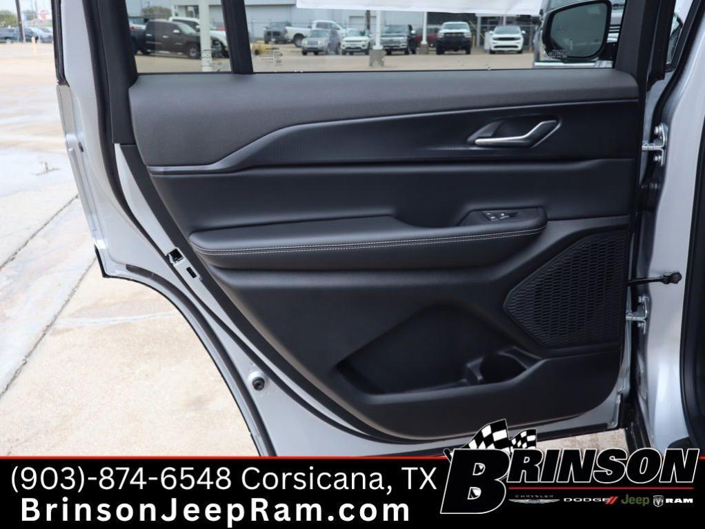 new 2025 Jeep Grand Cherokee L car, priced at $36,797