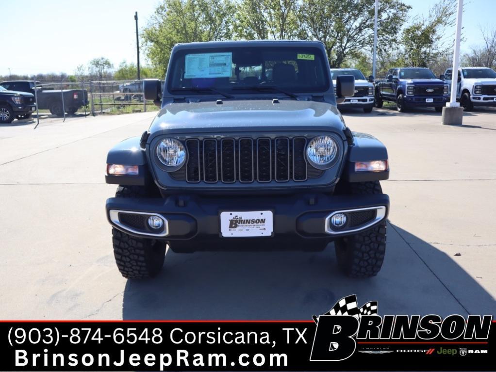 new 2026 Jeep Gladiator car, priced at $49,997