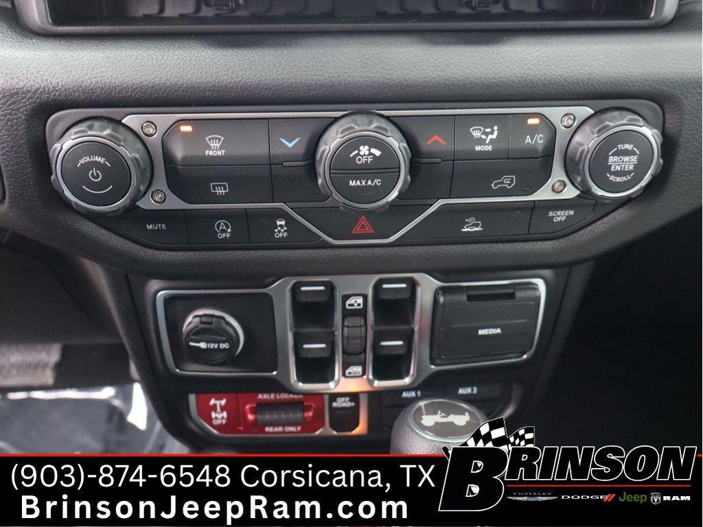 new 2026 Jeep Wrangler car, priced at $48,397