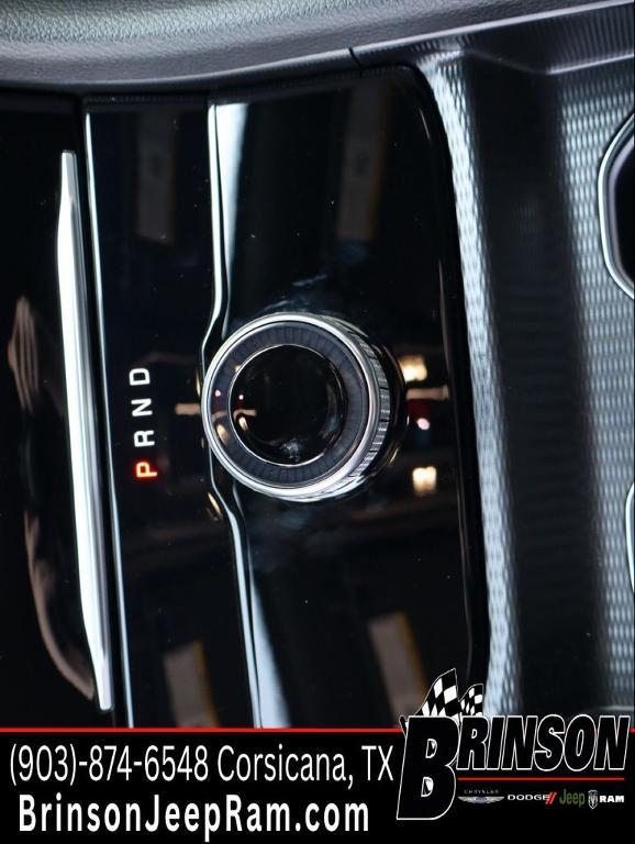 new 2026 Jeep Grand Cherokee car, priced at $43,997