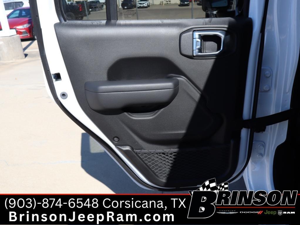 new 2026 Jeep Wrangler car, priced at $43,697