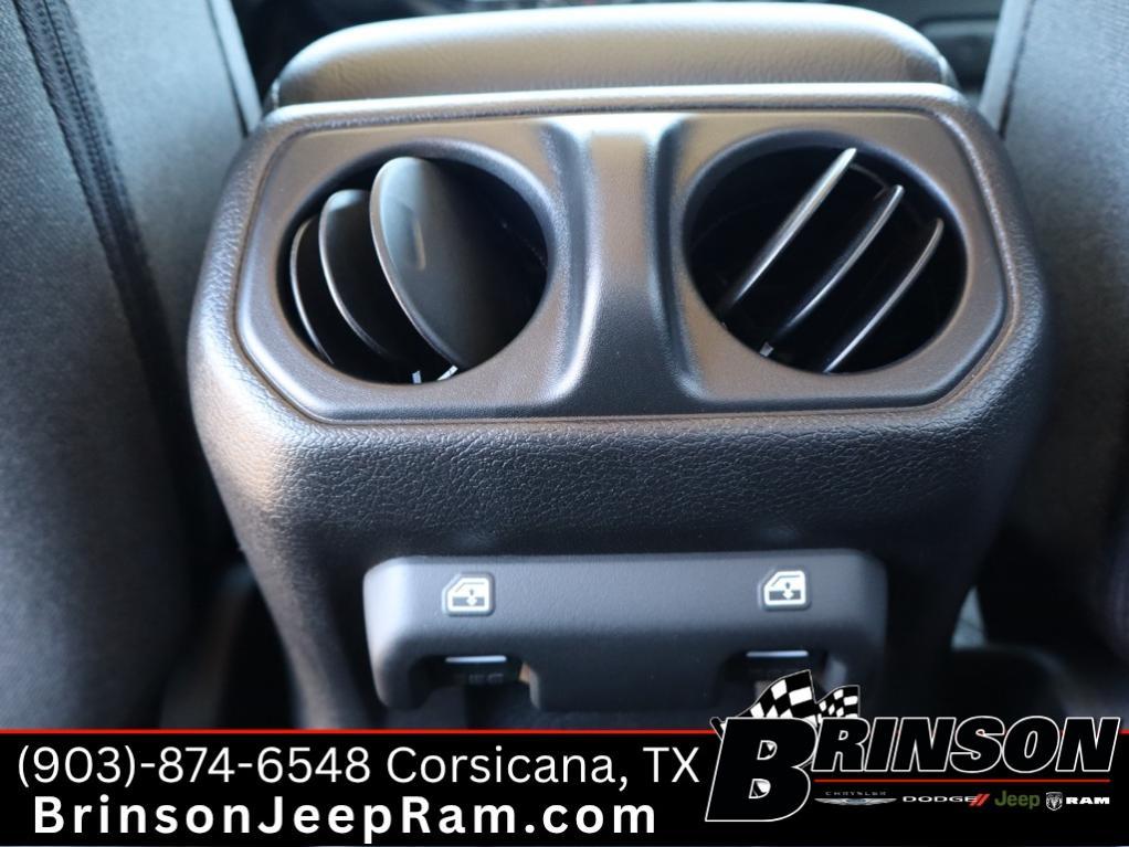 new 2026 Jeep Wrangler car, priced at $43,697