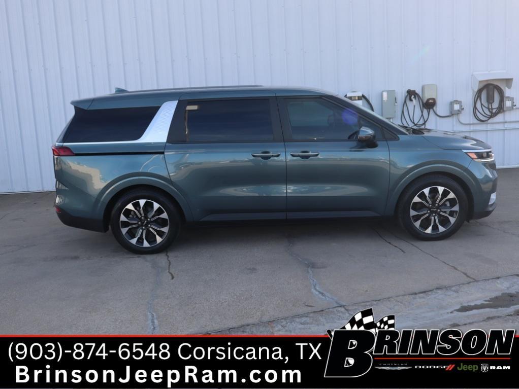 used 2024 Kia Carnival car, priced at $32,978