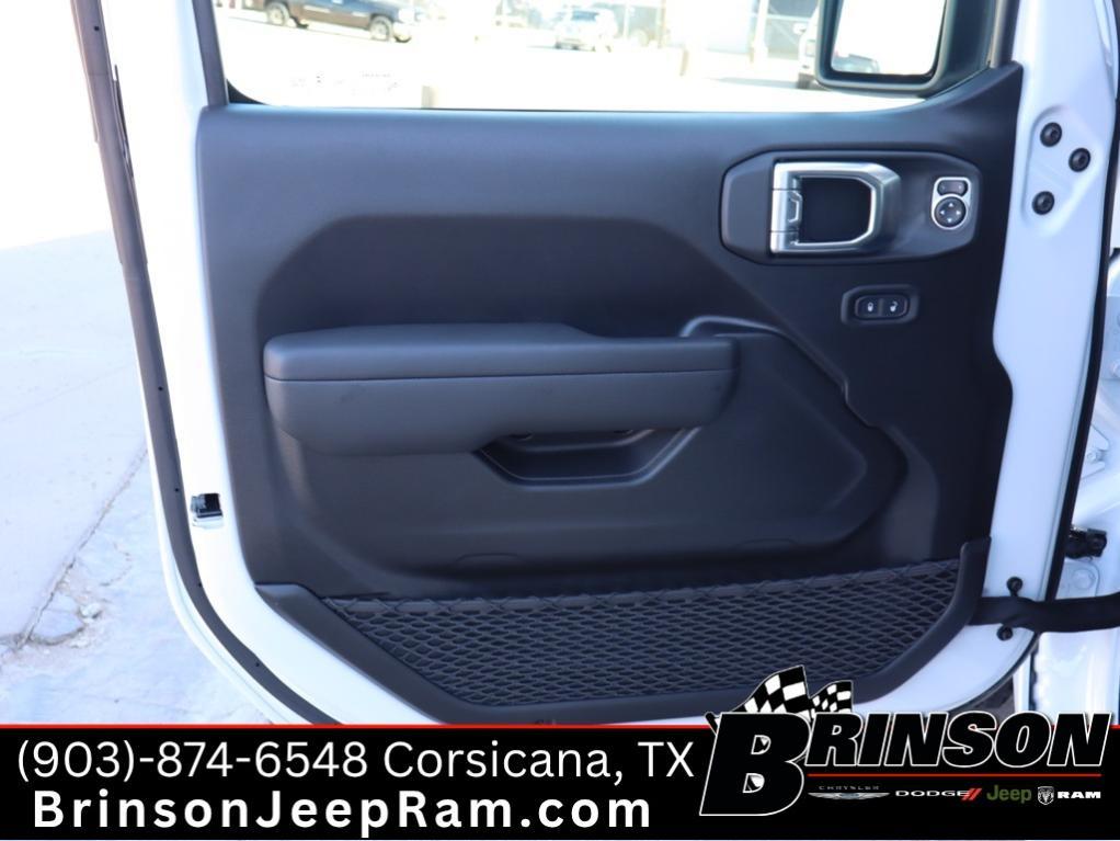 new 2026 Jeep Wrangler car, priced at $46,497