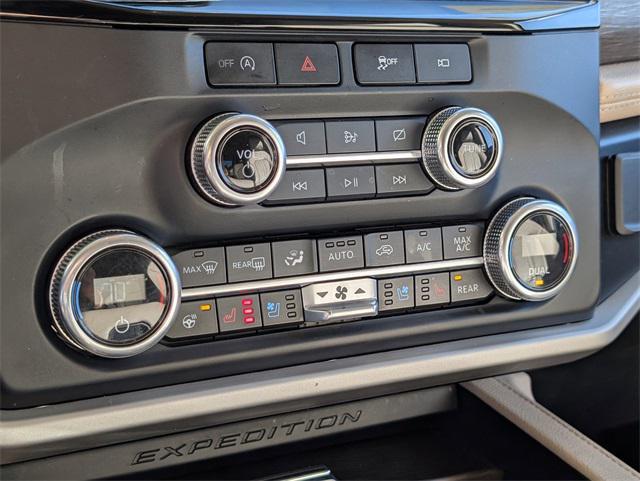 used 2023 Ford Expedition car, priced at $49,400
