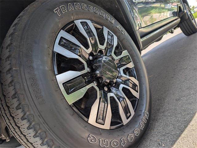 used 2024 GMC Sierra 2500 car, priced at $73,900