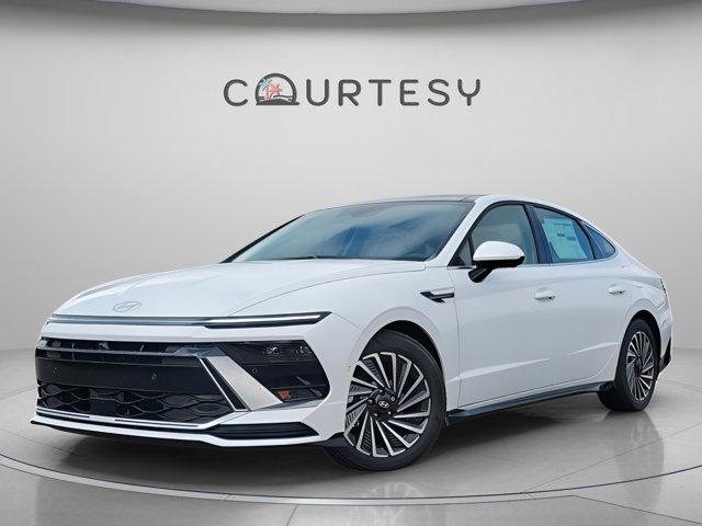 new 2025 Hyundai Sonata Hybrid car, priced at $36,485