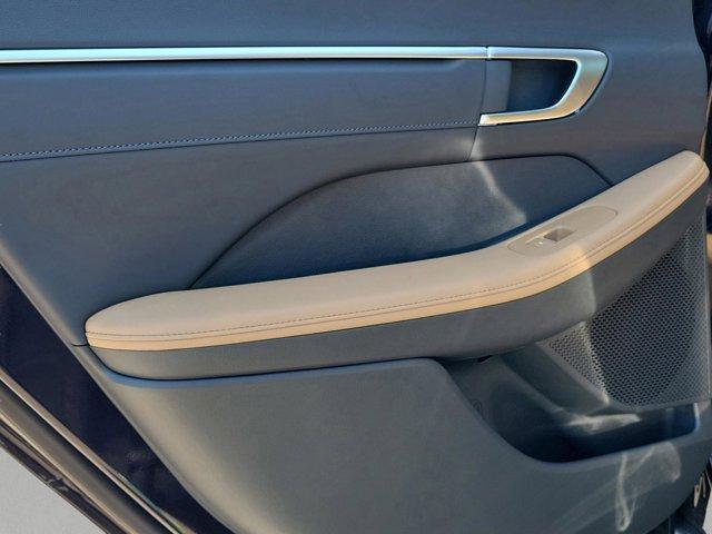 new 2025 Hyundai Sonata Hybrid car, priced at $36,485