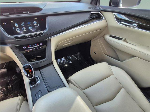 used 2019 Cadillac XT5 car, priced at $15,000