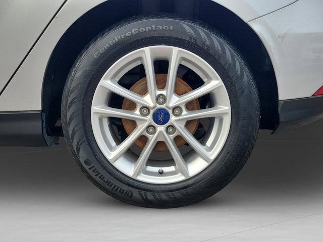 used 2016 Ford Focus car, priced at $5,900