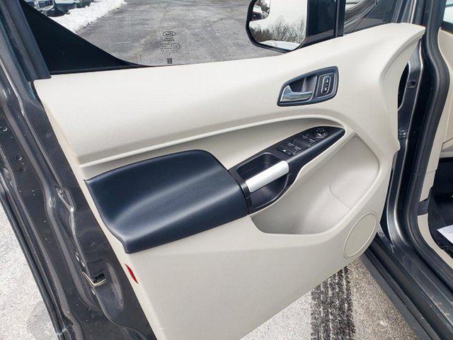 used 2020 Ford Transit Connect car, priced at $25,900