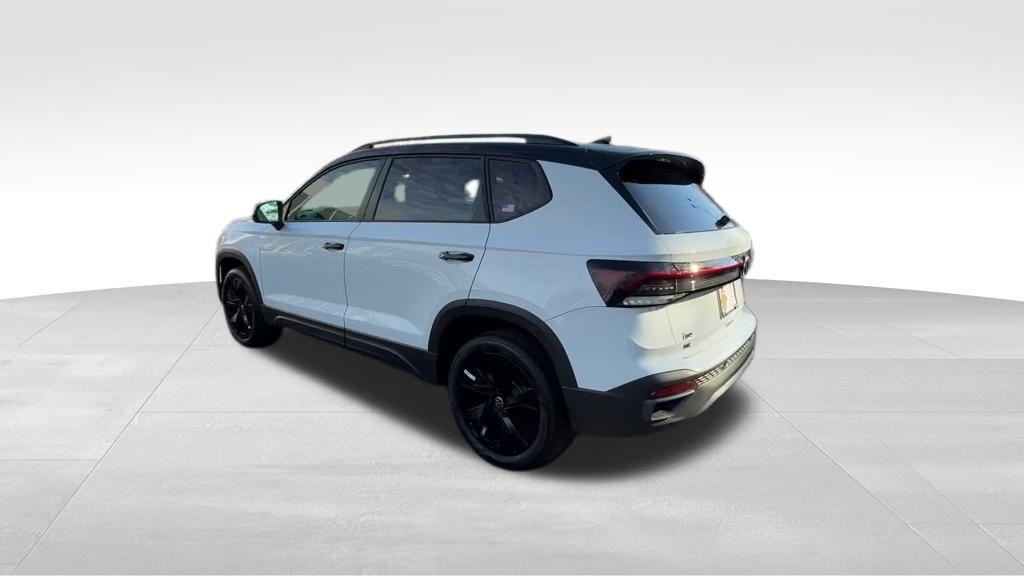 new 2026 Volkswagen Taos car, priced at $32,046