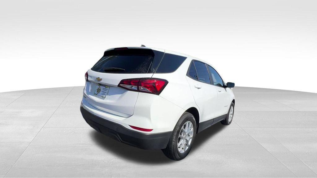 used 2024 Chevrolet Equinox car, priced at $21,351