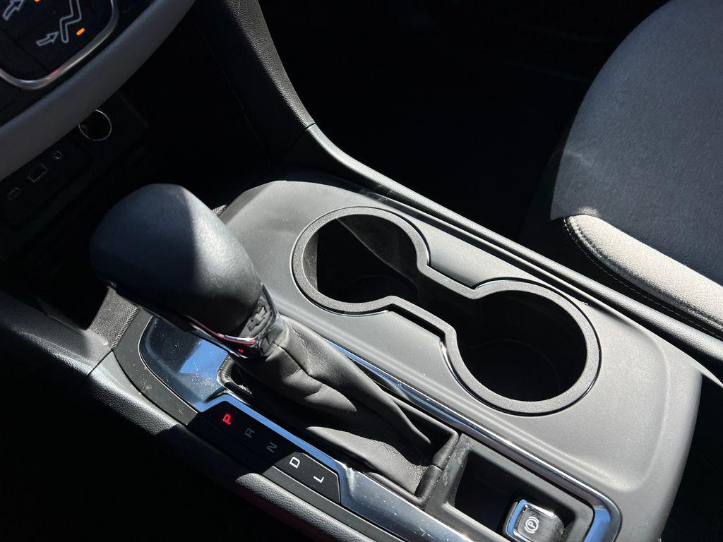 used 2024 Chevrolet Equinox car, priced at $21,351