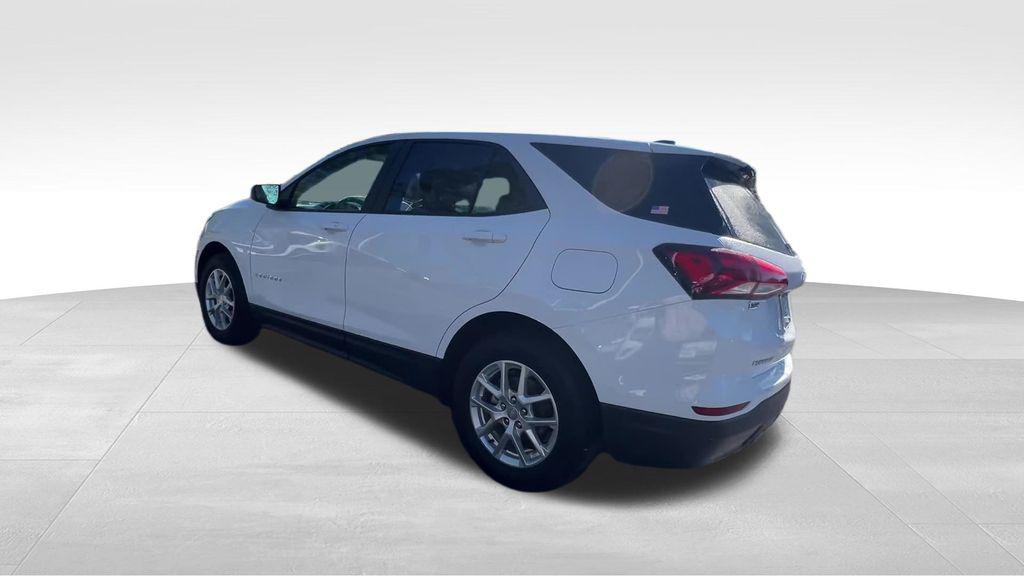 used 2024 Chevrolet Equinox car, priced at $21,351