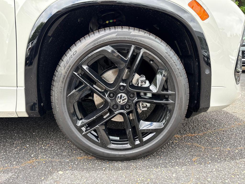 new 2026 Volkswagen Tiguan car, priced at $36,062