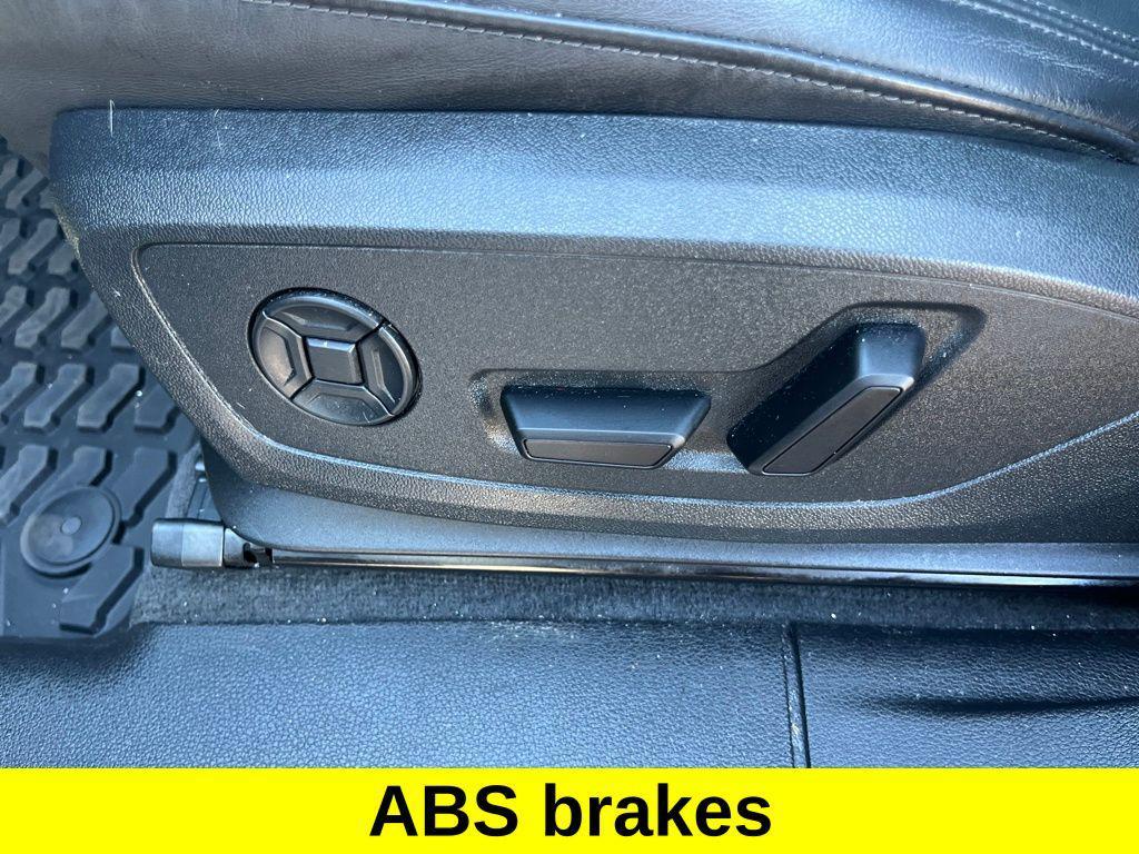 used 2024 Audi Q3 car, priced at $31,921