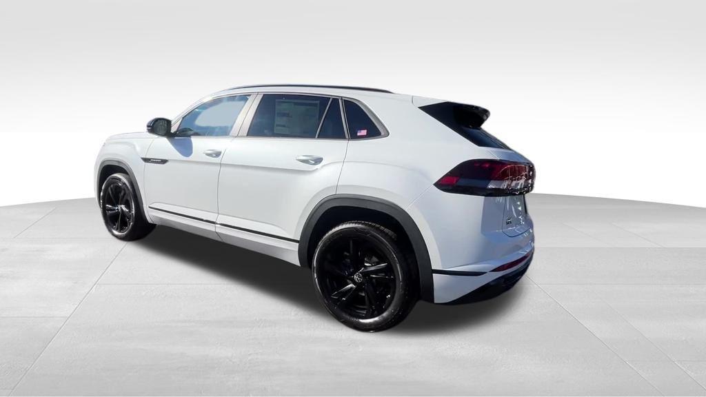 new 2026 Volkswagen Atlas Cross Sport car, priced at $48,996