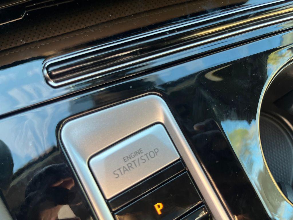 new 2026 Volkswagen Atlas Cross Sport car, priced at $44,538