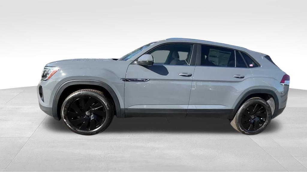 new 2026 Volkswagen Atlas Cross Sport car, priced at $44,538