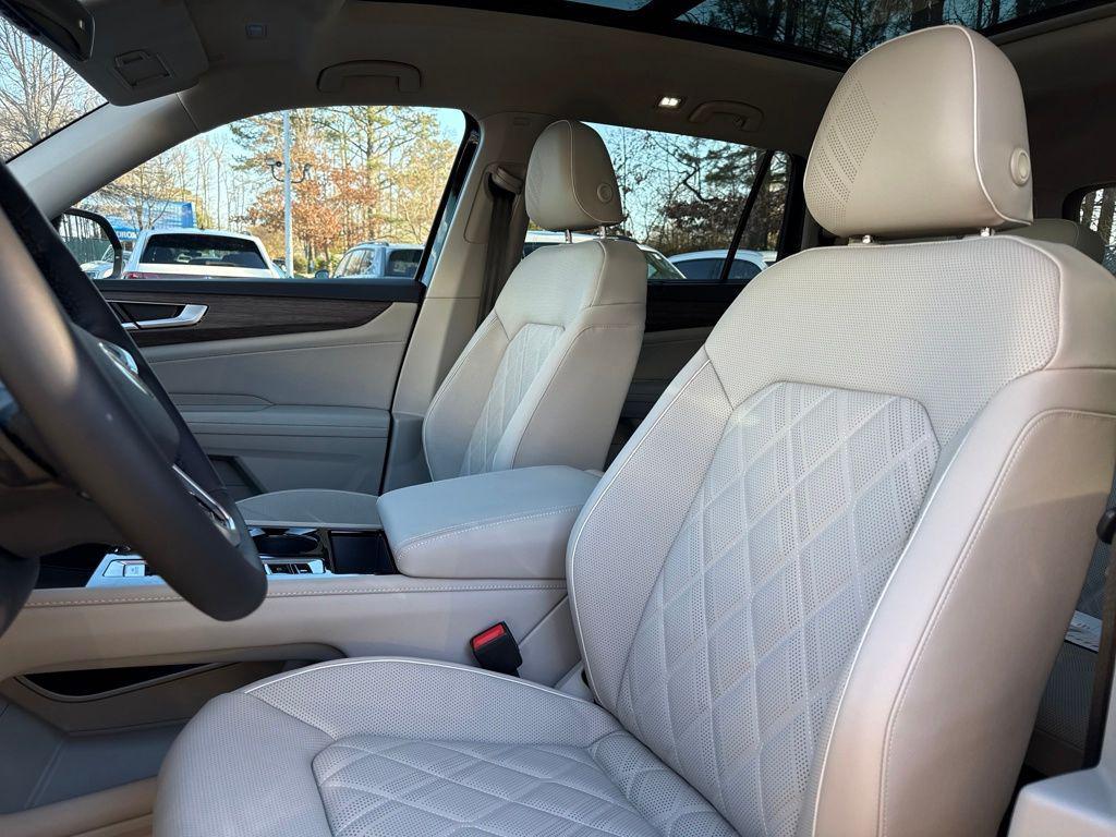 new 2026 Volkswagen Atlas car, priced at $52,089