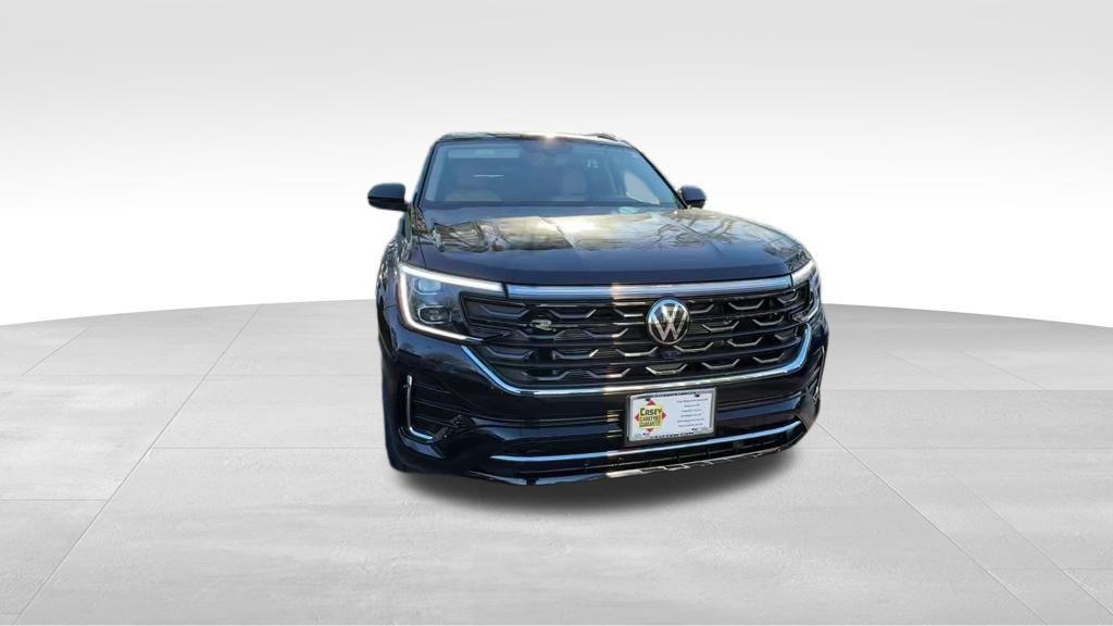 new 2026 Volkswagen Atlas car, priced at $52,089