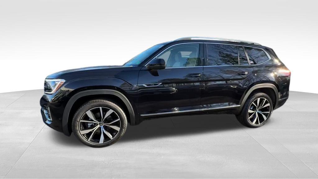 new 2026 Volkswagen Atlas car, priced at $52,089
