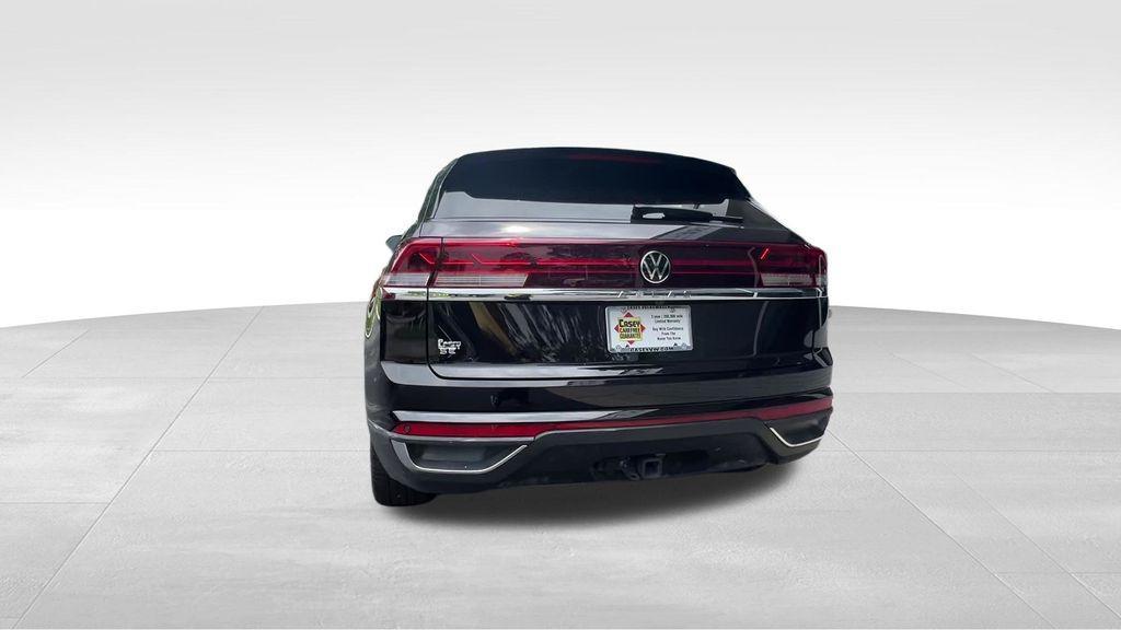 used 2026 Volkswagen Atlas Cross Sport car, priced at $35,299